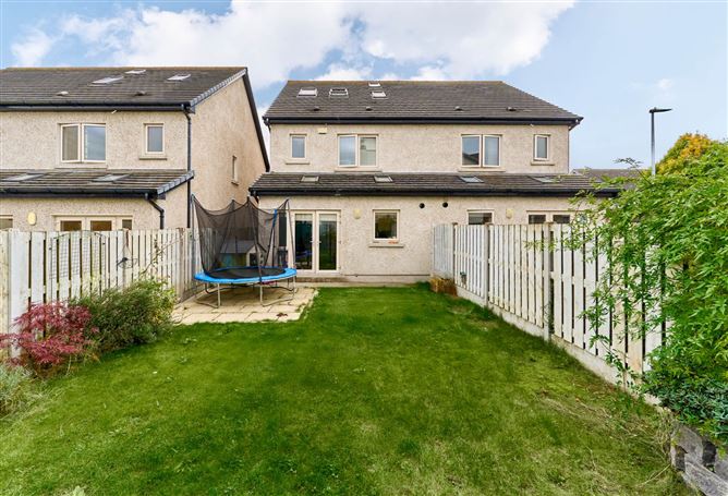 2 Castlegrange Lawn, Clonee, Dublin 15