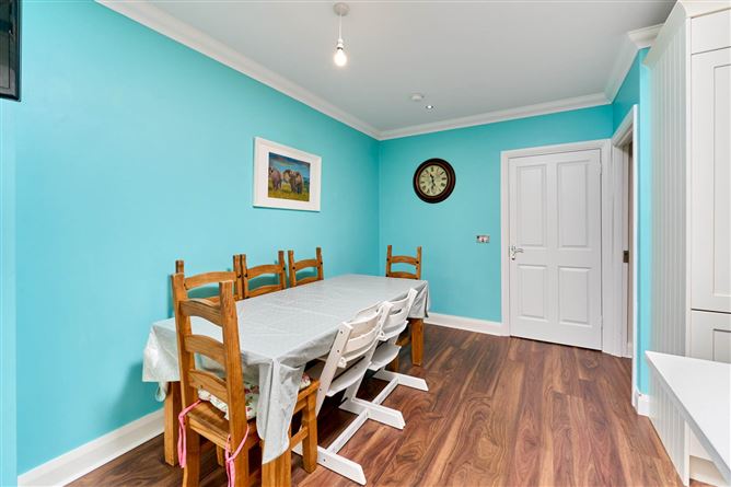2 Castlegrange Lawn, Clonee, Dublin 15