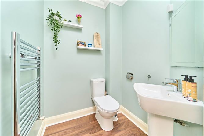 2 Castlegrange Lawn, Clonee, Dublin 15