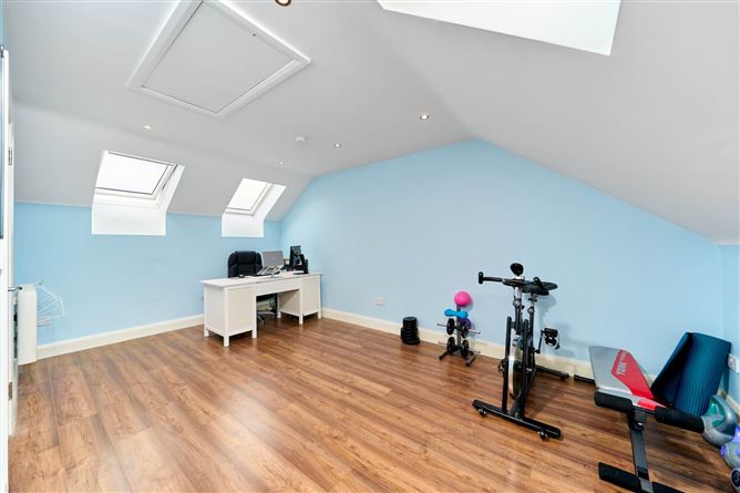 2 Castlegrange Lawn, Clonee, Dublin 15