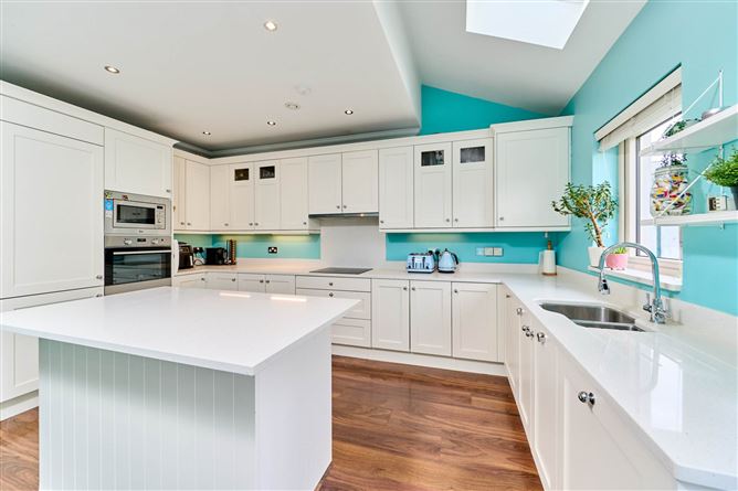 2 Castlegrange Lawn, Clonee, Dublin 15