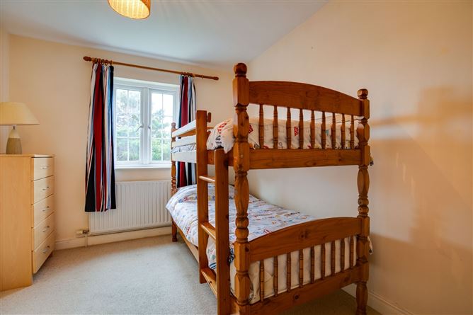 5 Corbawn Court, Shankill, Dublin 18