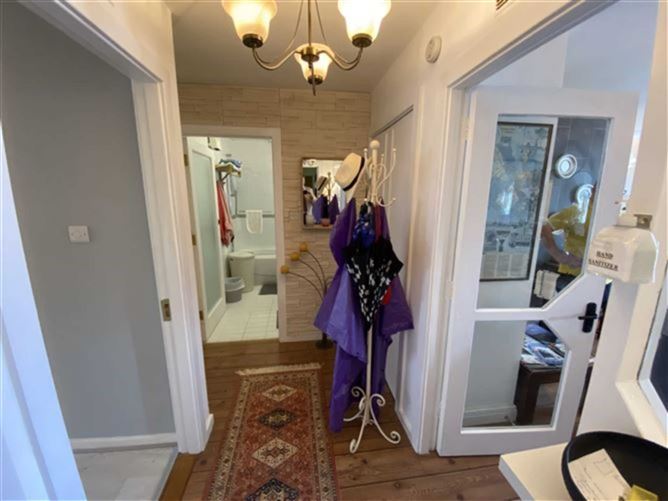6 Apartment 6 Killoran House, Catherine Place, Limerick, County Limerick