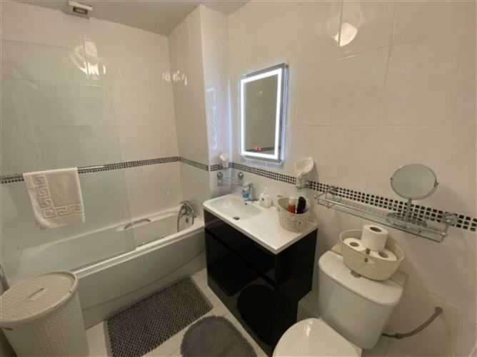6 Apartment 6 Killoran House, Catherine Place, Limerick, County Limerick