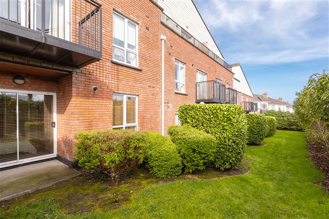 11 Beechdale Court , Ballycullen, Dublin 24