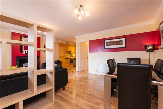 11 Beechdale Court , Ballycullen, Dublin 24