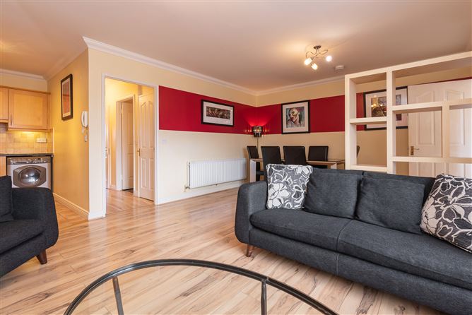 11 Beechdale Court , Ballycullen, Dublin 24