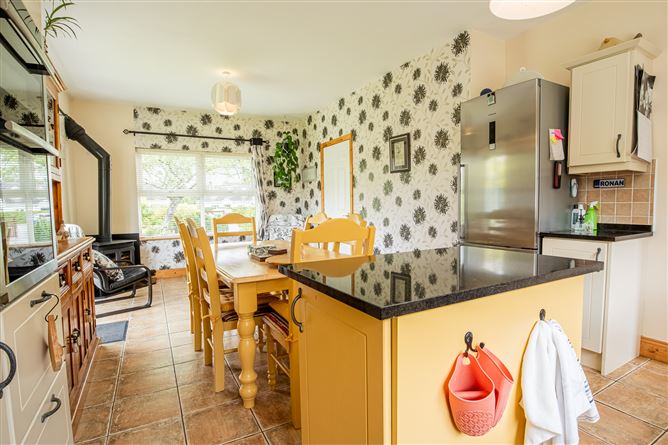 'Fanore', Meadowbrook, Oulart, Gorey, Wexford