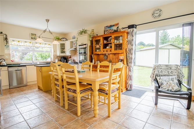'Fanore', Meadowbrook, Oulart, Gorey, Wexford