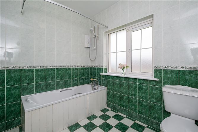 1 Dernville, Mallow, Co. Cork