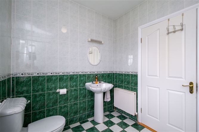 1 Dernville, Mallow, Co. Cork