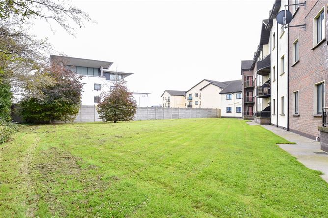 26 Cuirt na Rasai, Ballybrit, Galway