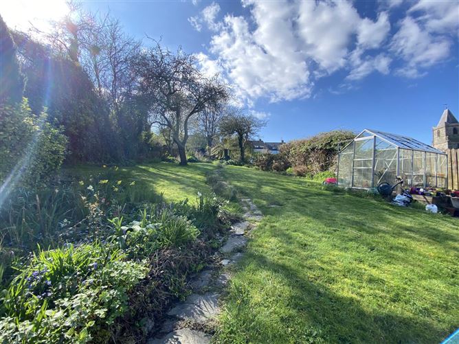 2 Higher O`Connell St, Kinsale, County Cork