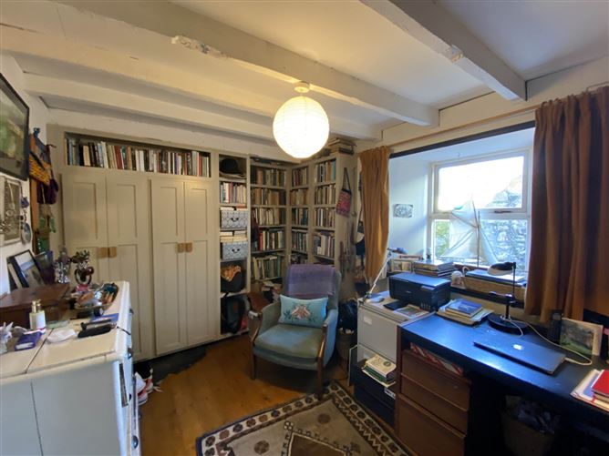 2 Higher O`Connell St, Kinsale, County Cork