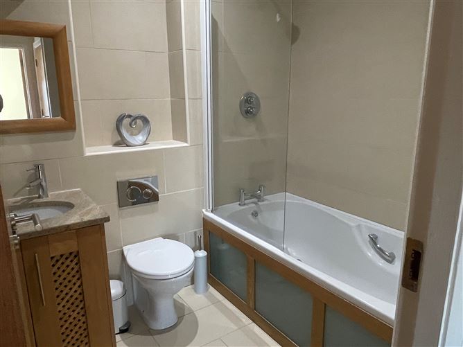 26 Oakhall The Hill, Malahide, Dublin
