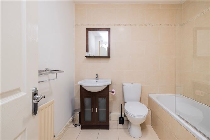 3 Chapel Farm Avenue, Lusk, Co. Dublin