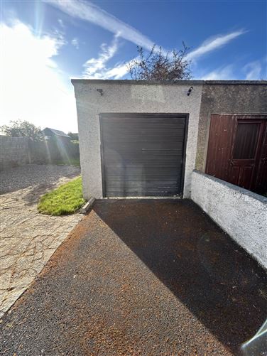Tulla Road, Ennis, County Clare