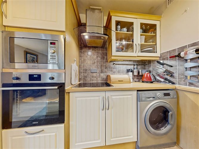 Apartment Manor Villas, Mount Argus Grove,, Harold's Cross, Dublin 6