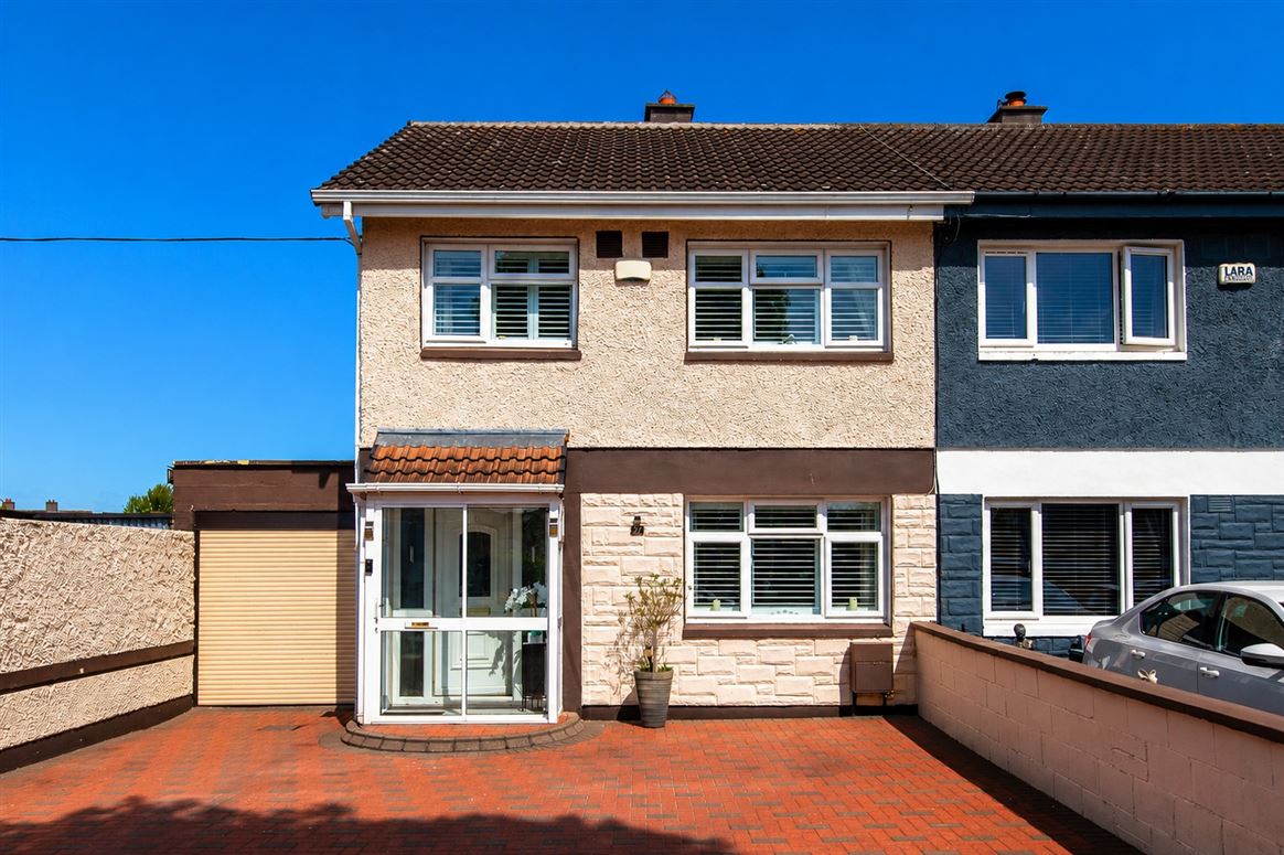 27 Saint Ronan's Drive, Clondalkin, Dublin