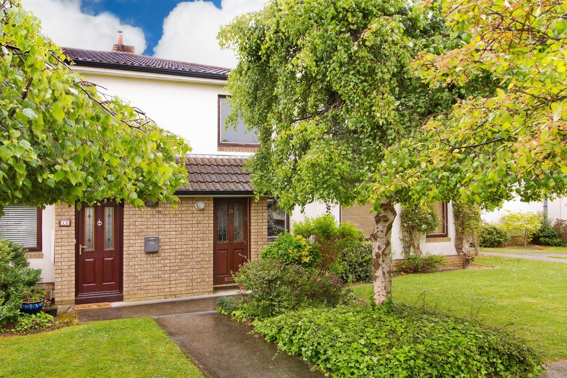 13 The Poplars, Monkstown Valley, Monkstown, Co. Dublin