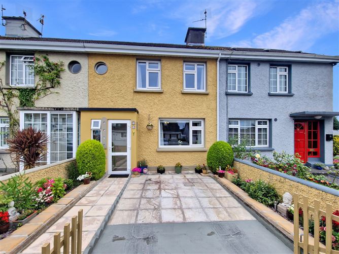 8 Marian Avenue, Ennis, Co. Clare