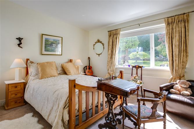 SELSKAR, 23 Knocknacree Park, Dalkey, Co. Dublin