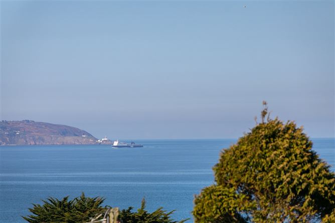 SELSKAR, 23 Knocknacree Park, Dalkey, Co. Dublin
