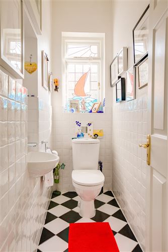 SELSKAR, 23 Knocknacree Park, Dalkey, Co. Dublin