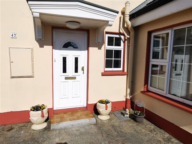 47 Willow Park, Ennis, Co. Clare DNG O'Sullivan Hurley 4581742 MyHome.ie Residential