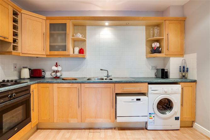 Apt45 Seamount, Booterstown, Co. Dublin