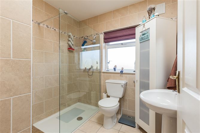 135 Meadowgate, Gorey, Co. Wexford