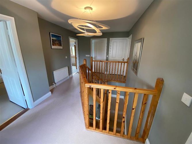 17 Cois Na Habháinn, Mullinahone, Tipperary