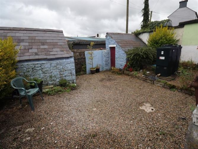4/5 Cloughan Street, Oldcastle, Co.Meath, MHOLDC