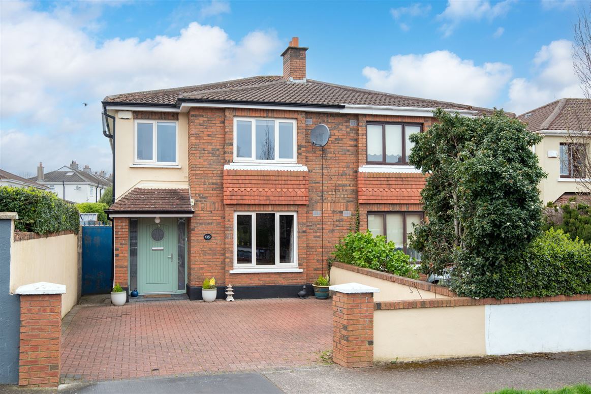 16 Castlefield Park, Knocklyon, Dublin 16