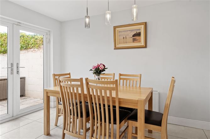 16 Castlefield Park, Knocklyon, Dublin 16