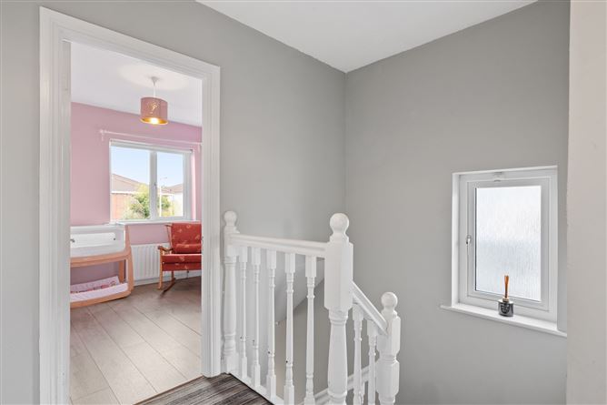 16 Castlefield Park, Knocklyon, Dublin 16