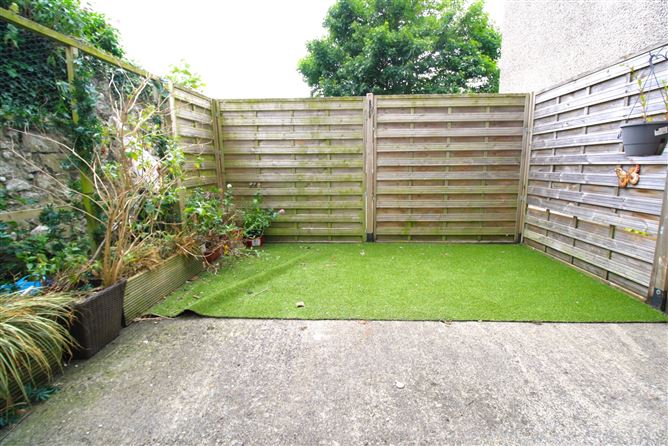 Photo 8 of 18 — 4 Academy Court, Montgomery Street, Carlow