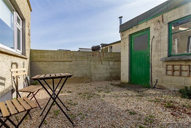 Photo 16 of 23 — 18 St Joseph's Road, Walkinstown, Dublin 12