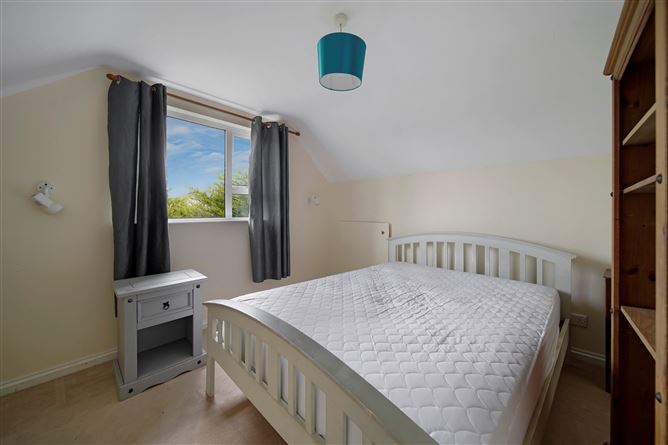 Photo 21 of 36 — Erin's Cottage, College Farm Road, Letterkenny, Co. Donegal
