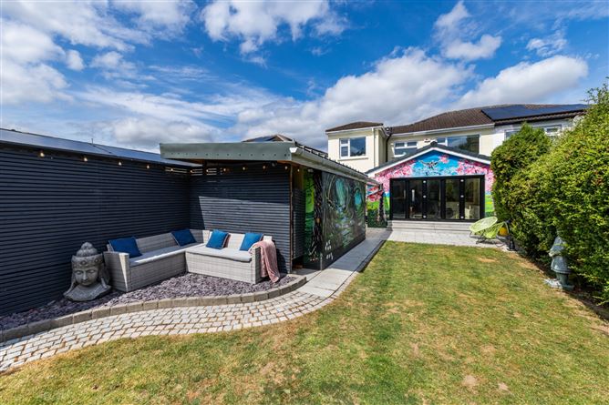 Photo 20 of 25 — 88 Castleknock Way, Laurel Lodge, Castleknock, Dublin 15