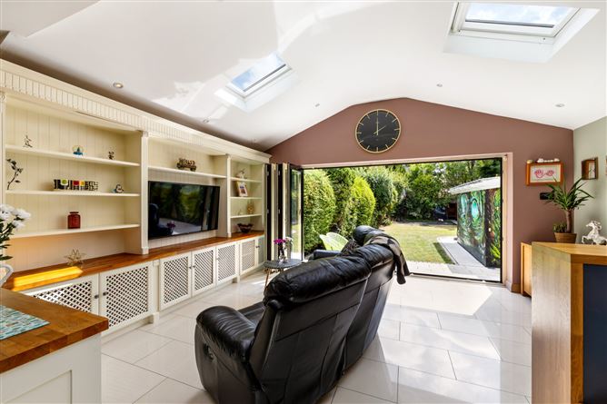 Photo 7 of 25 — 88 Castleknock Way, Laurel Lodge, Castleknock, Dublin 15