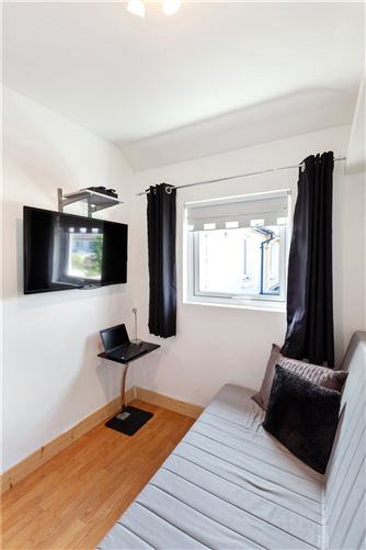 11 Congress Gardens, Glasthule, Co. Dublin