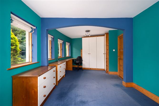 Dún na Sí, Ross Road, Screggan, Tullamore, Co. Offaly