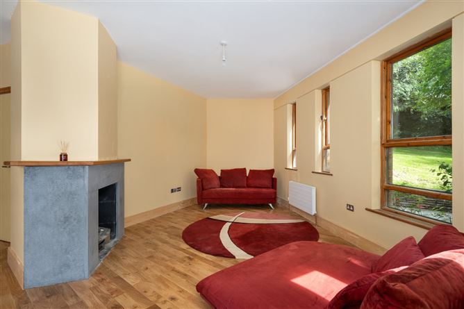 Dún na Sí, Ross Road, Screggan, Tullamore, Co. Offaly