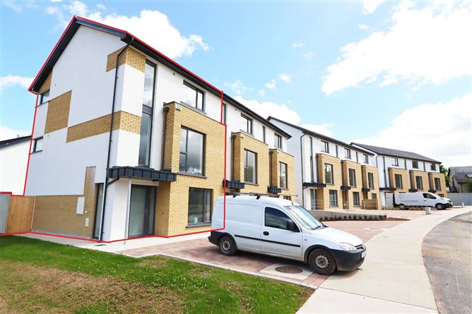 Main image for 9 The Crescent,Greenhill,Enniscorthy,Co. Wexford,Y21 W8C7