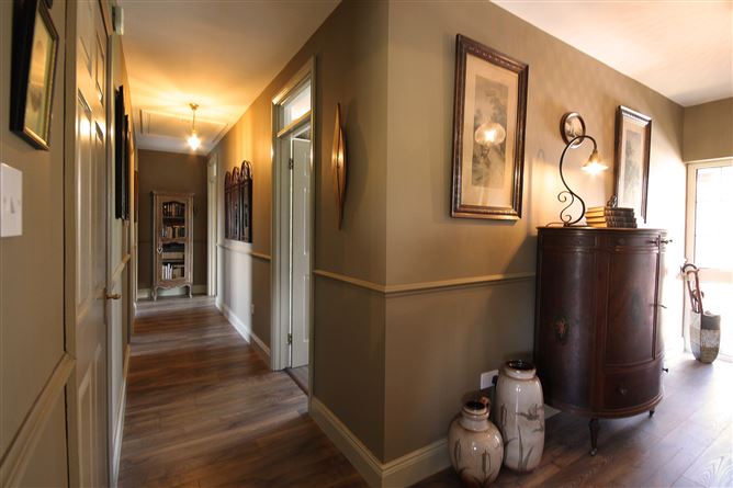 3 Broomfield Close, Cavan Road, Virginia, Co.Cavan
