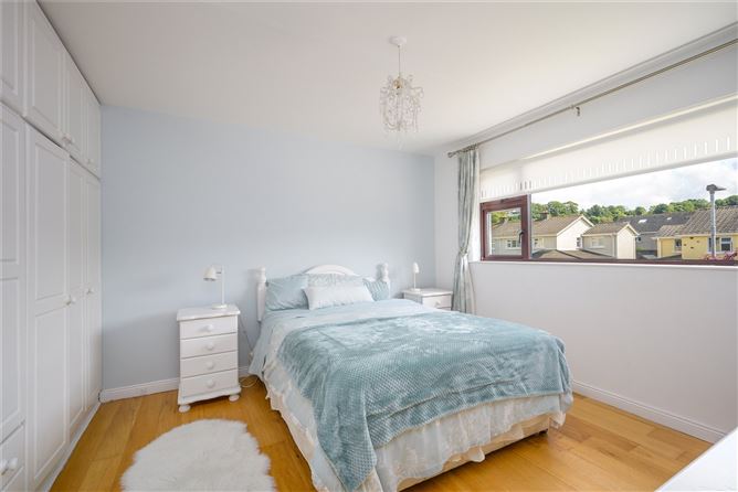 16 Pembroke Wood, Passage West, Cork