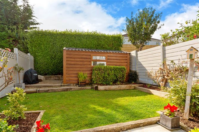 24 Highland Grove, The Park, Cabinteely, Dublin 18