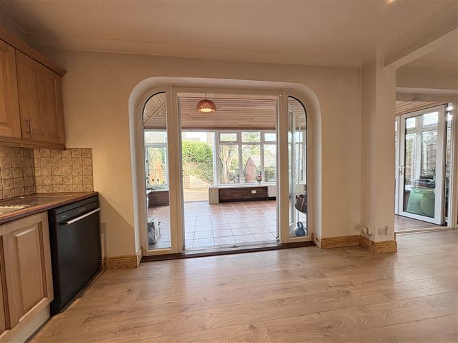 4 Roselawn Court, Castleknock, Dublin 15, County Dublin