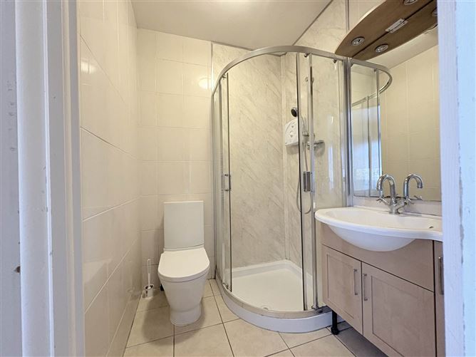 4 Roselawn Court, Castleknock, Dublin 15, County Dublin